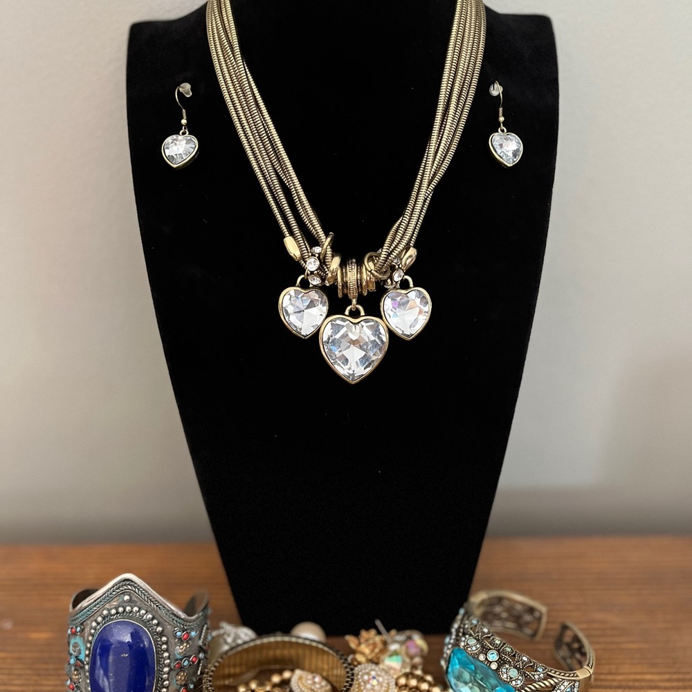 Charming Gold and Silver Heart Jewelry Set.
